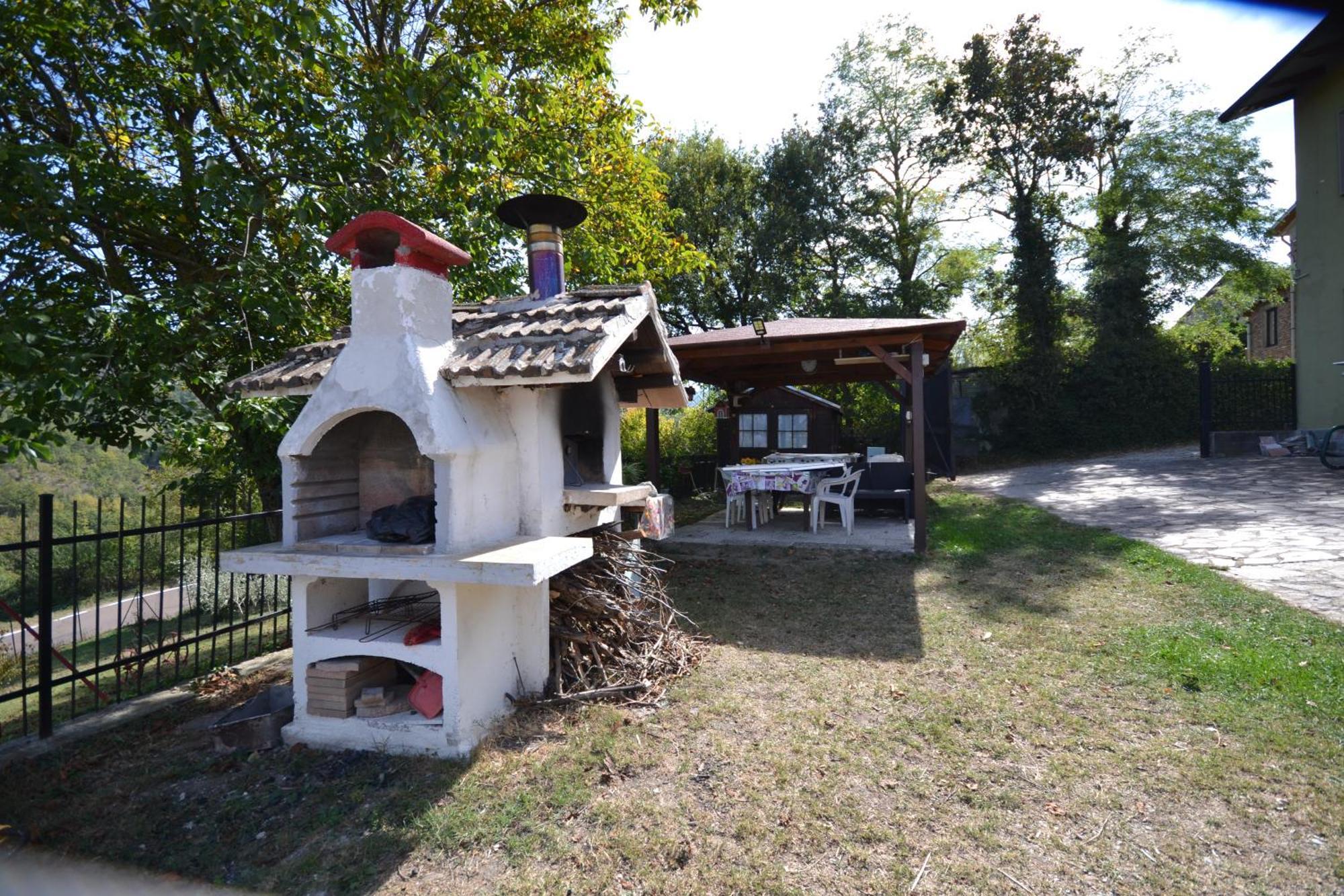 Casa Vacanze Mingos Lodio Di La Carpineta Екстериор снимка
